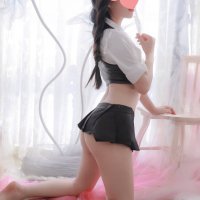 Cẩm tú Em gái xinh đẹp đến từ huế