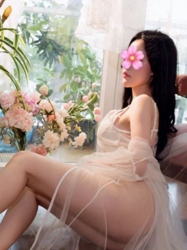 Mẫn Nhi – Em hàng nóng bỏng chiều khách tới bến tại Gái Gọi Bảo Lộc, Lâm Đồng